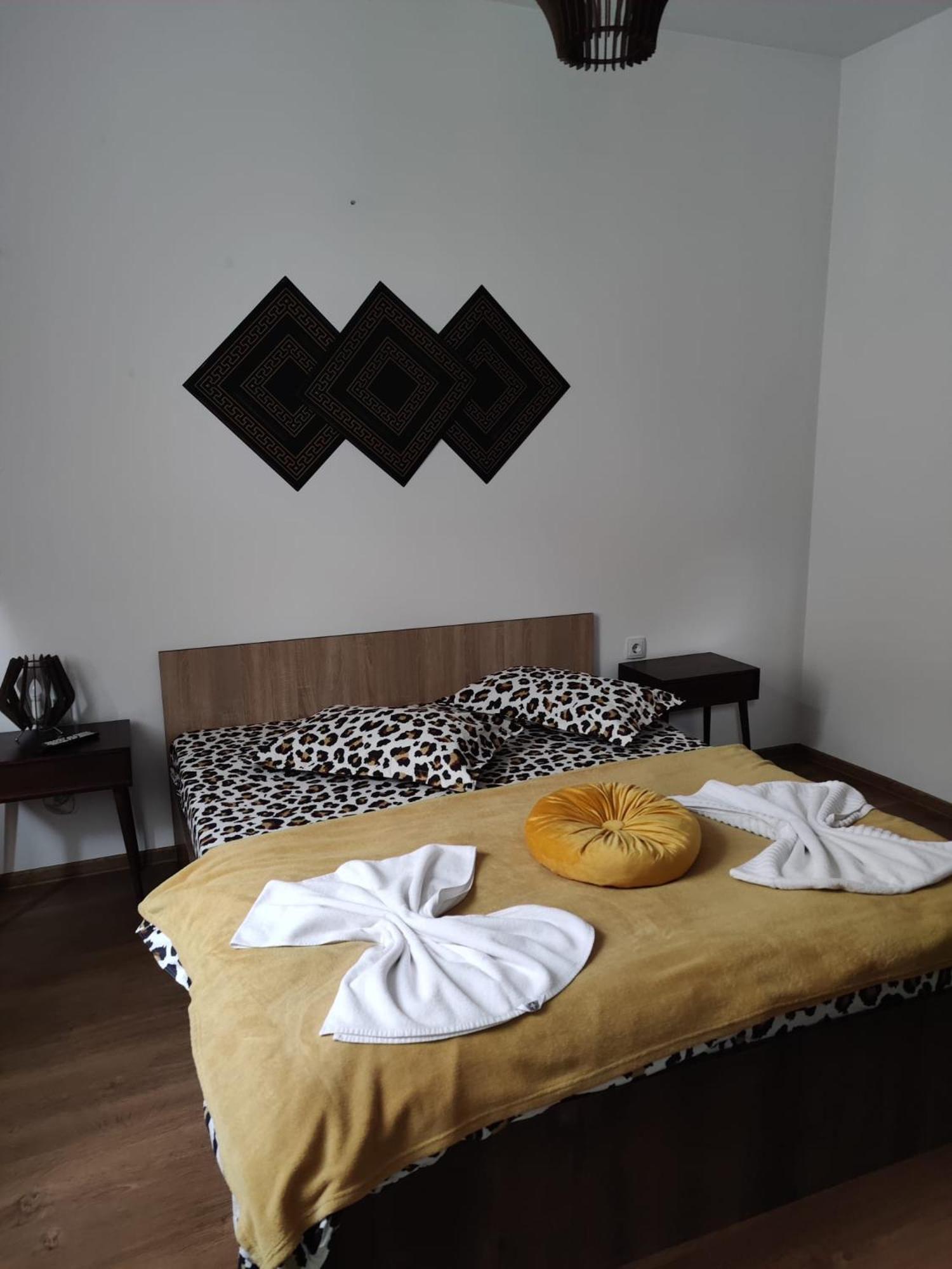 New Residence Брашов Екстер'єр фото